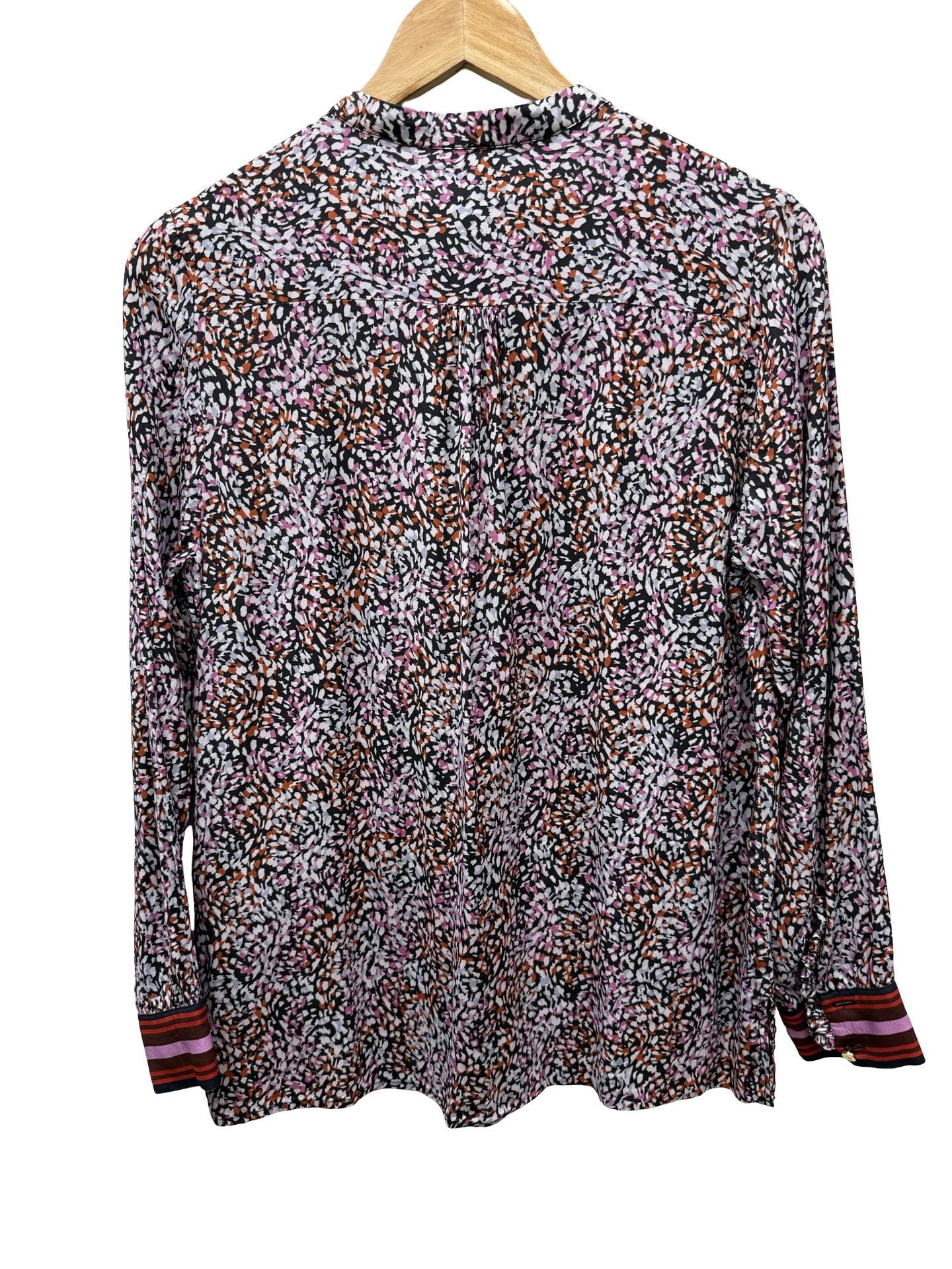 Cable MltClr Shirt 10