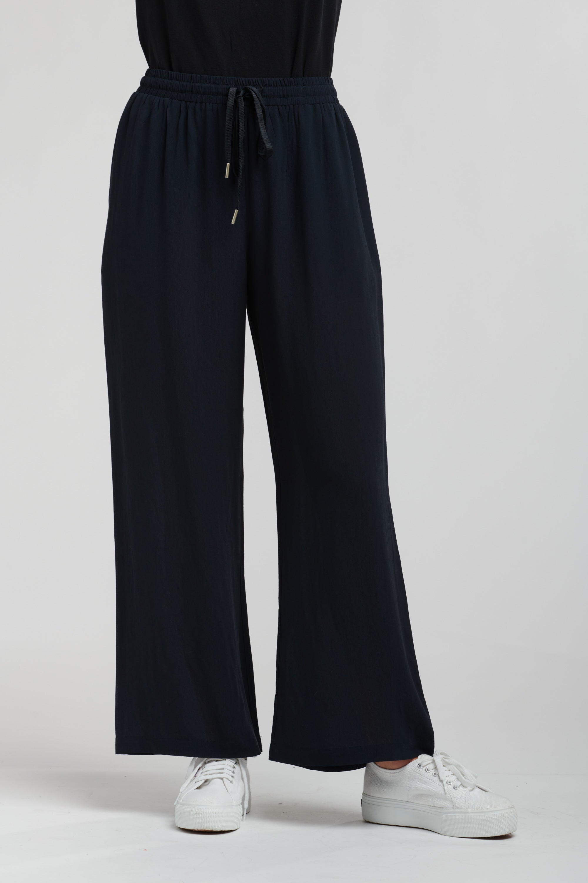 365 Days Black Crepe Pants