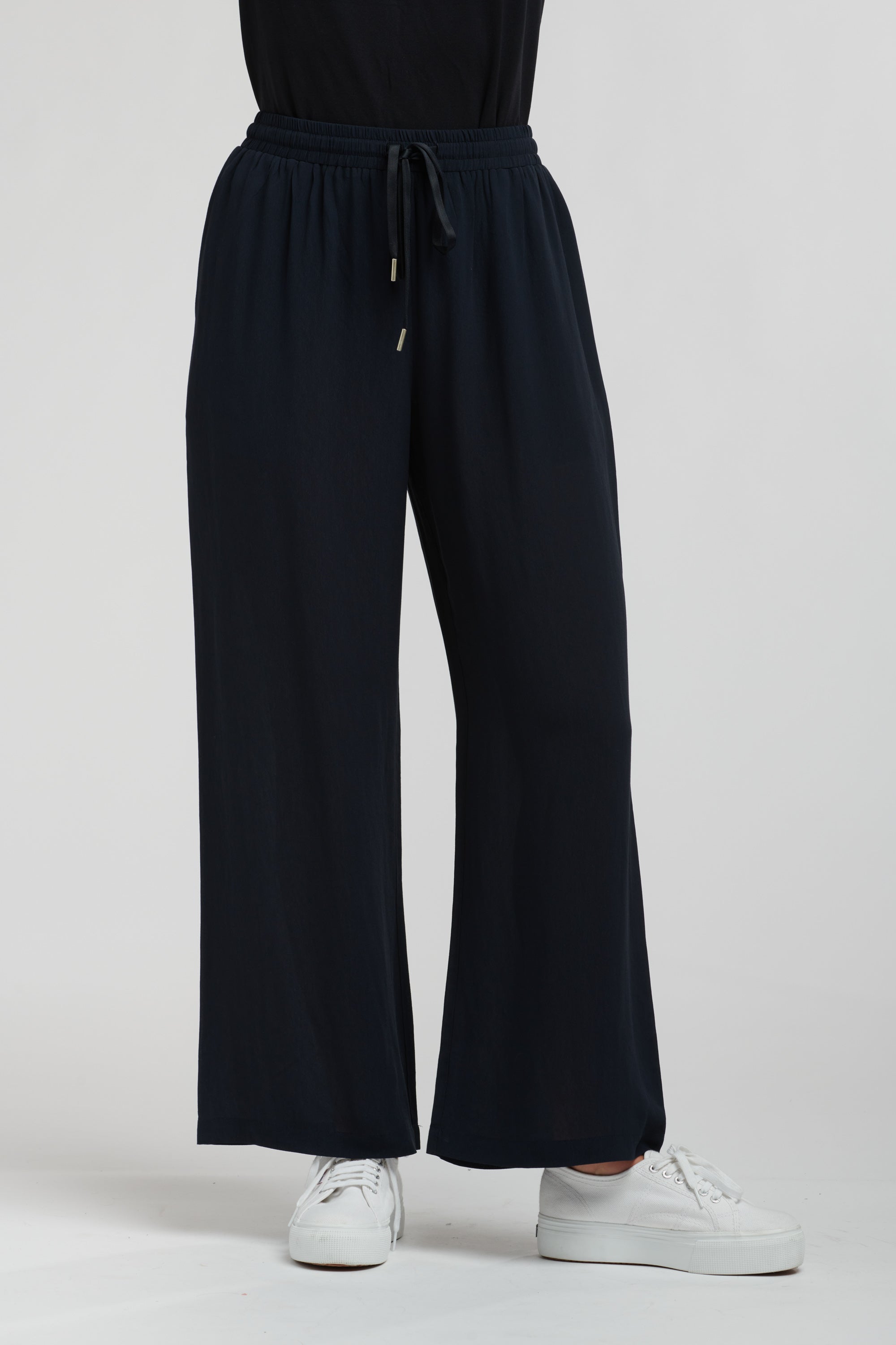 365 Days Black Crepe Pants