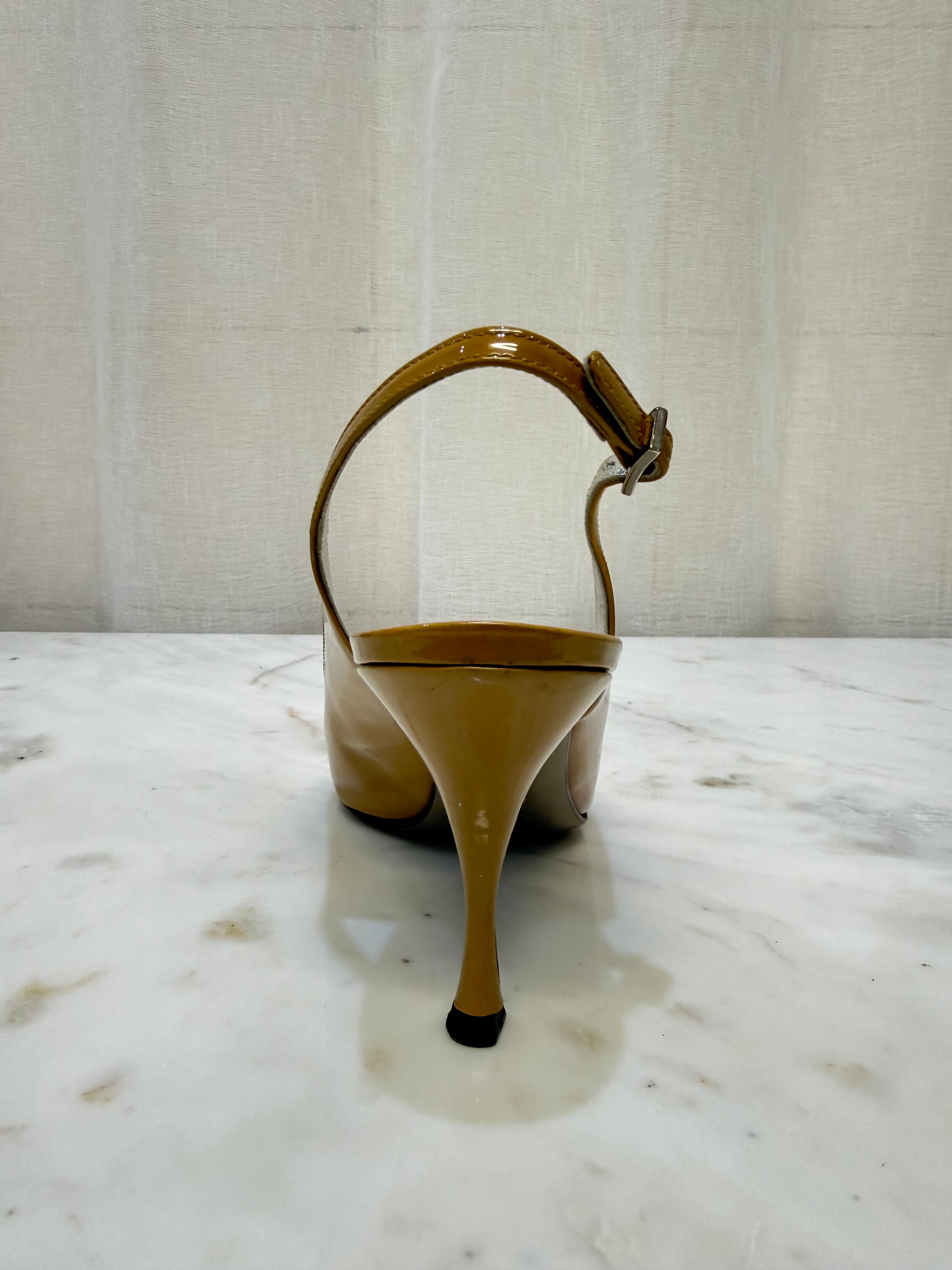 Dolce Gabbana Mustard Patent Slingback 40 WB
