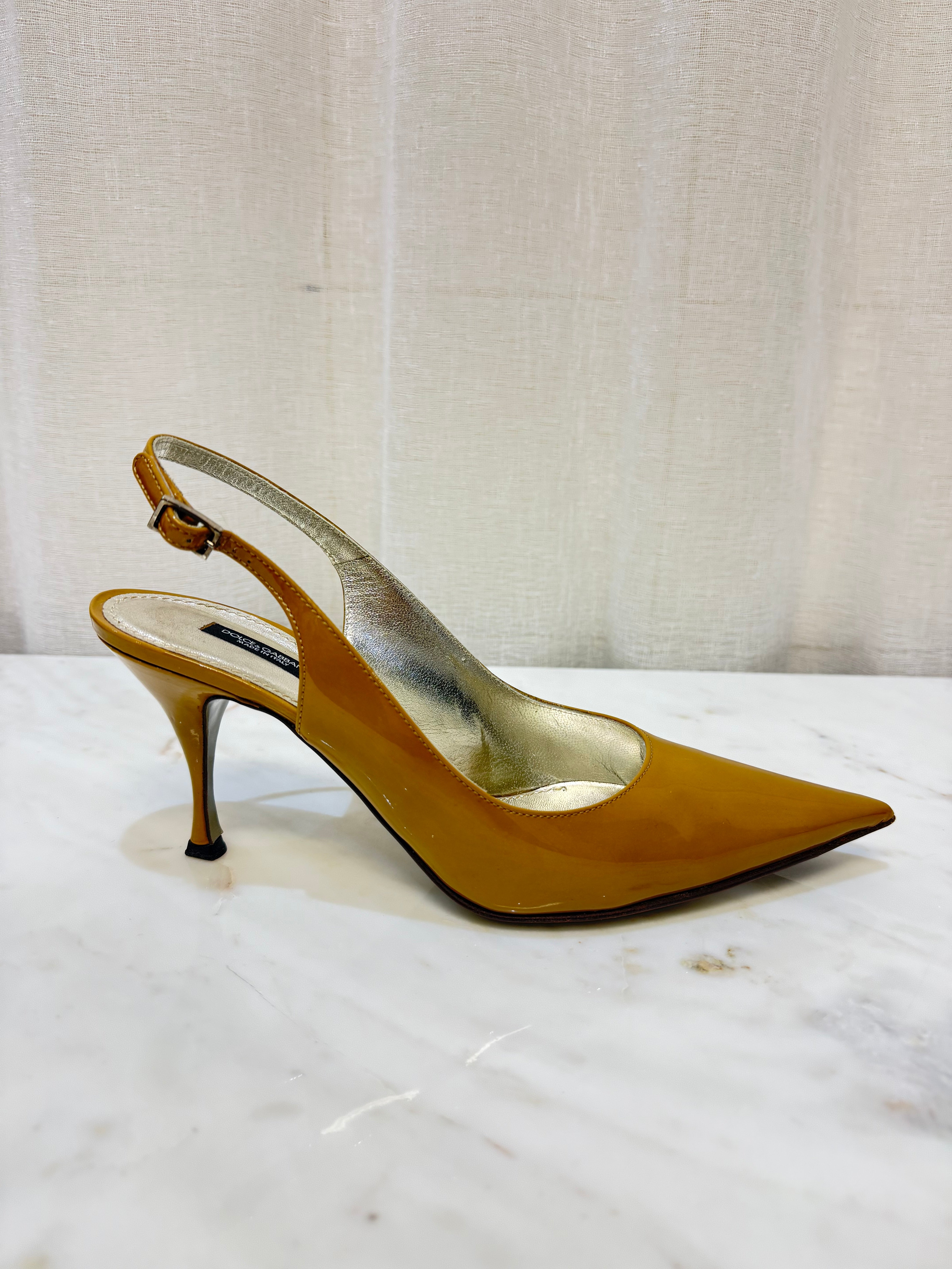 Dolce Gabbana Mustard Patent Slingback 40 WB