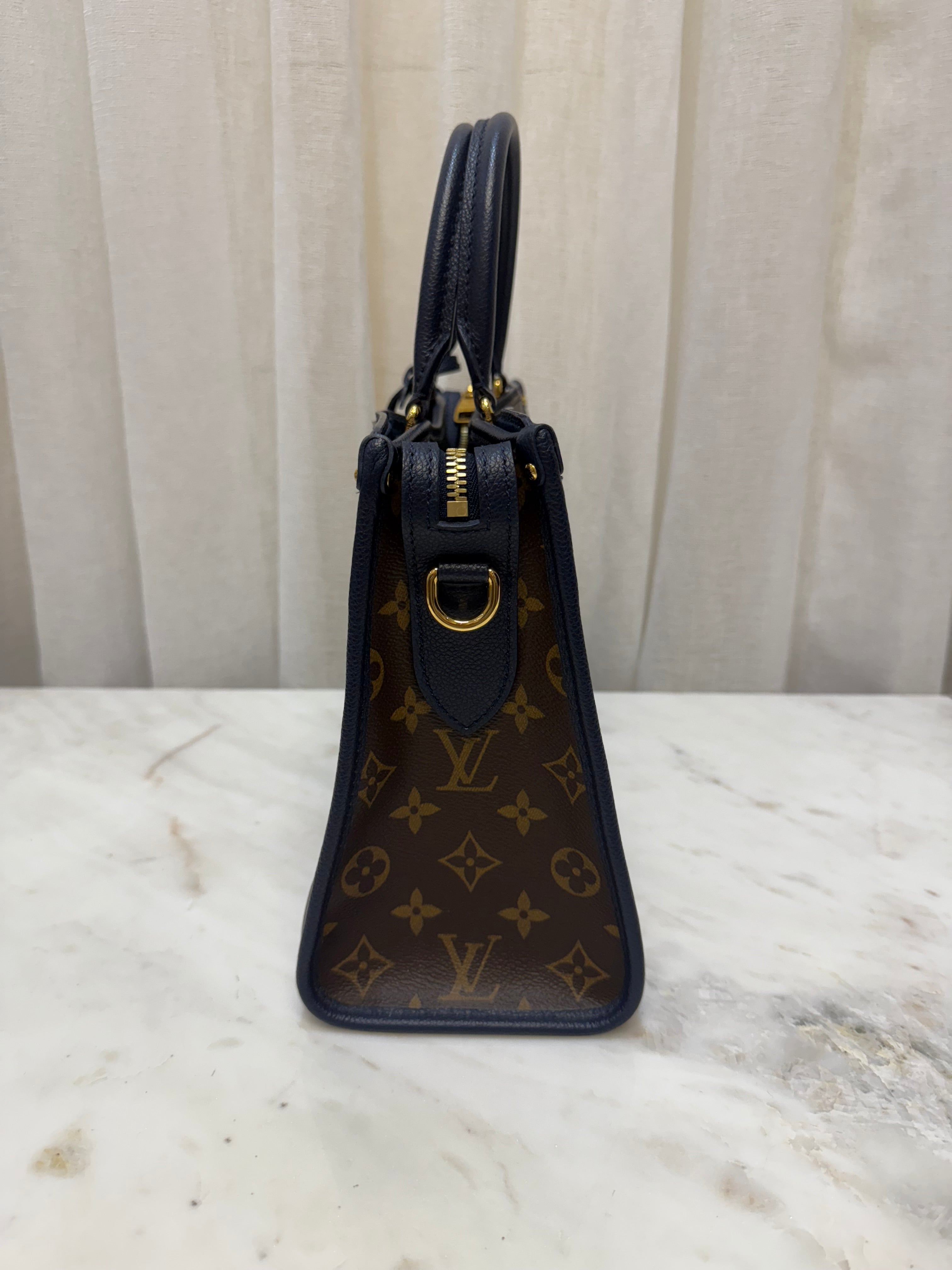 Louis Vuitton Navy/Brown Bag