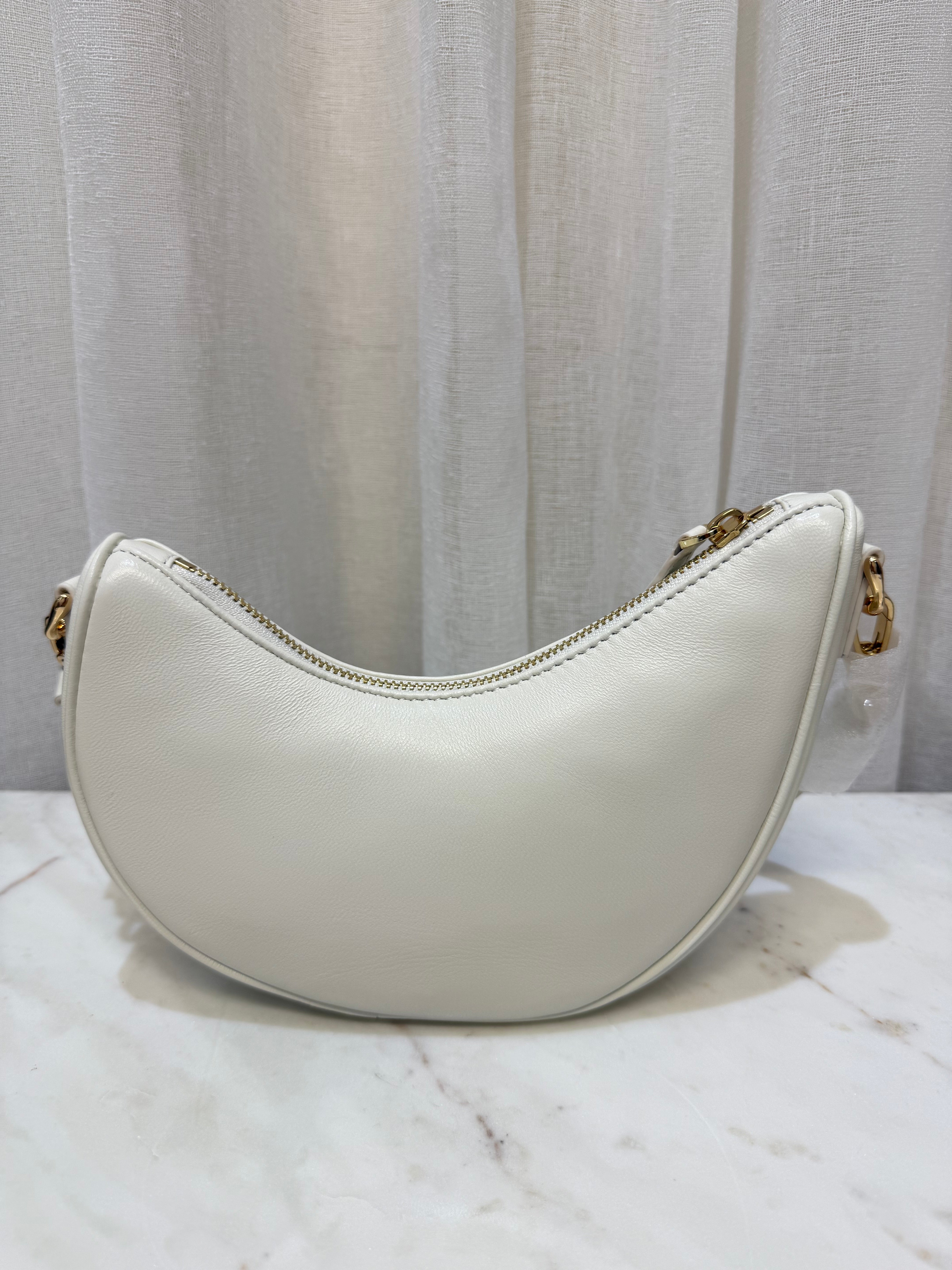 Aupen Joy White Handbag