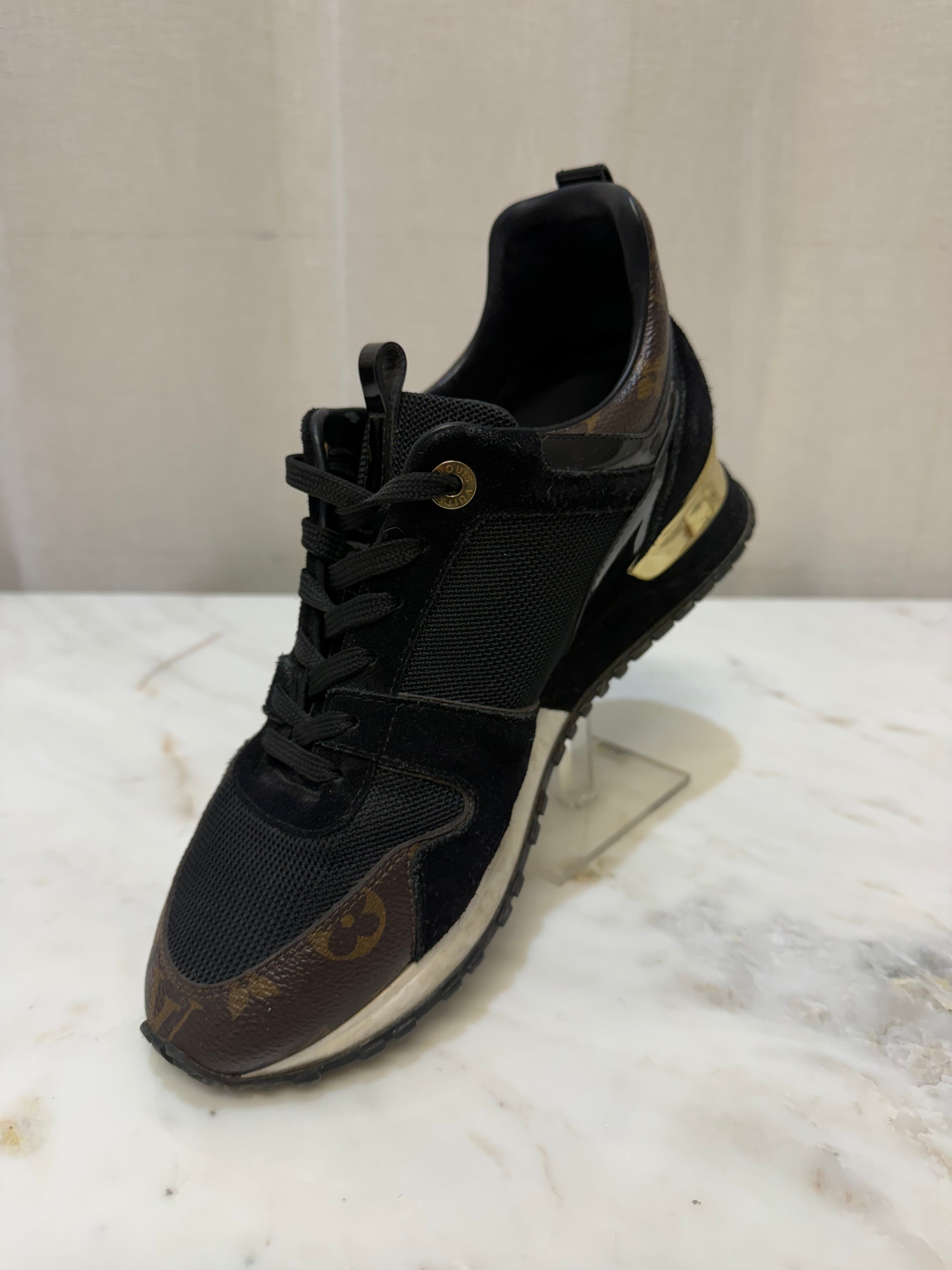 Louis Vuitton Black/Brown Sneakers 39