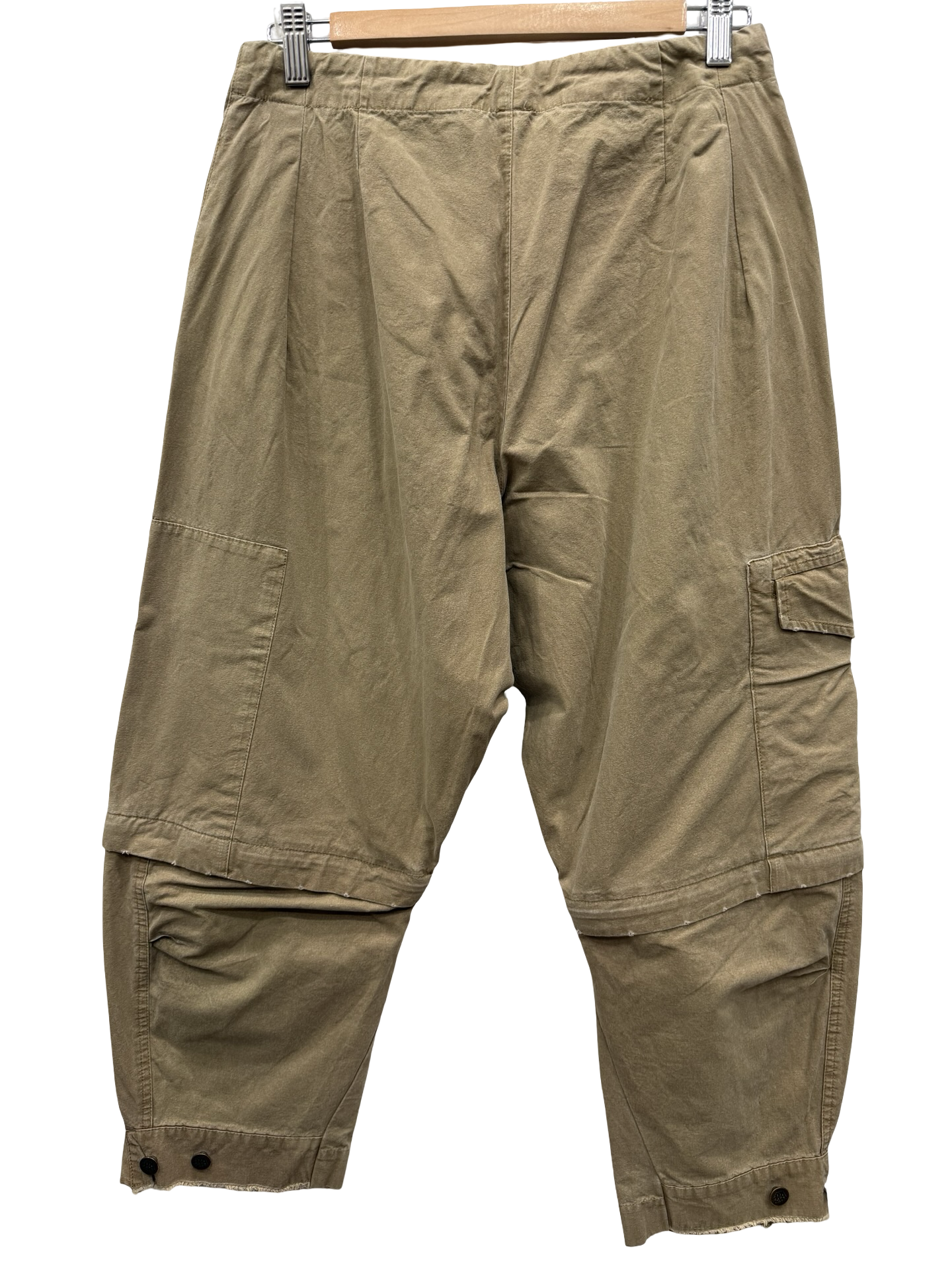M.A Dainty Khaki Pants 8