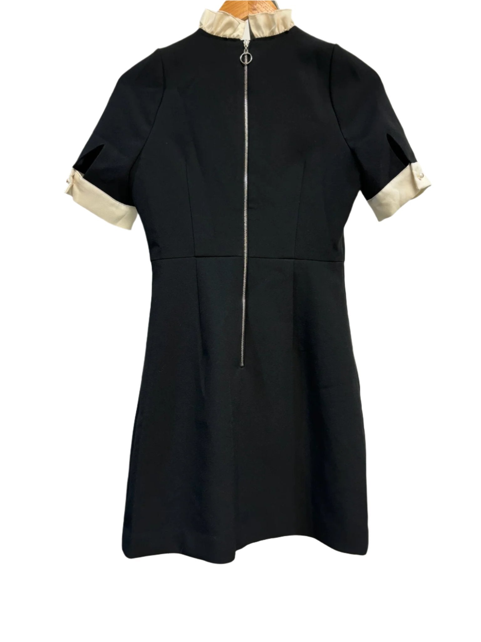 Gucci Black Dress W Cream Frill 36