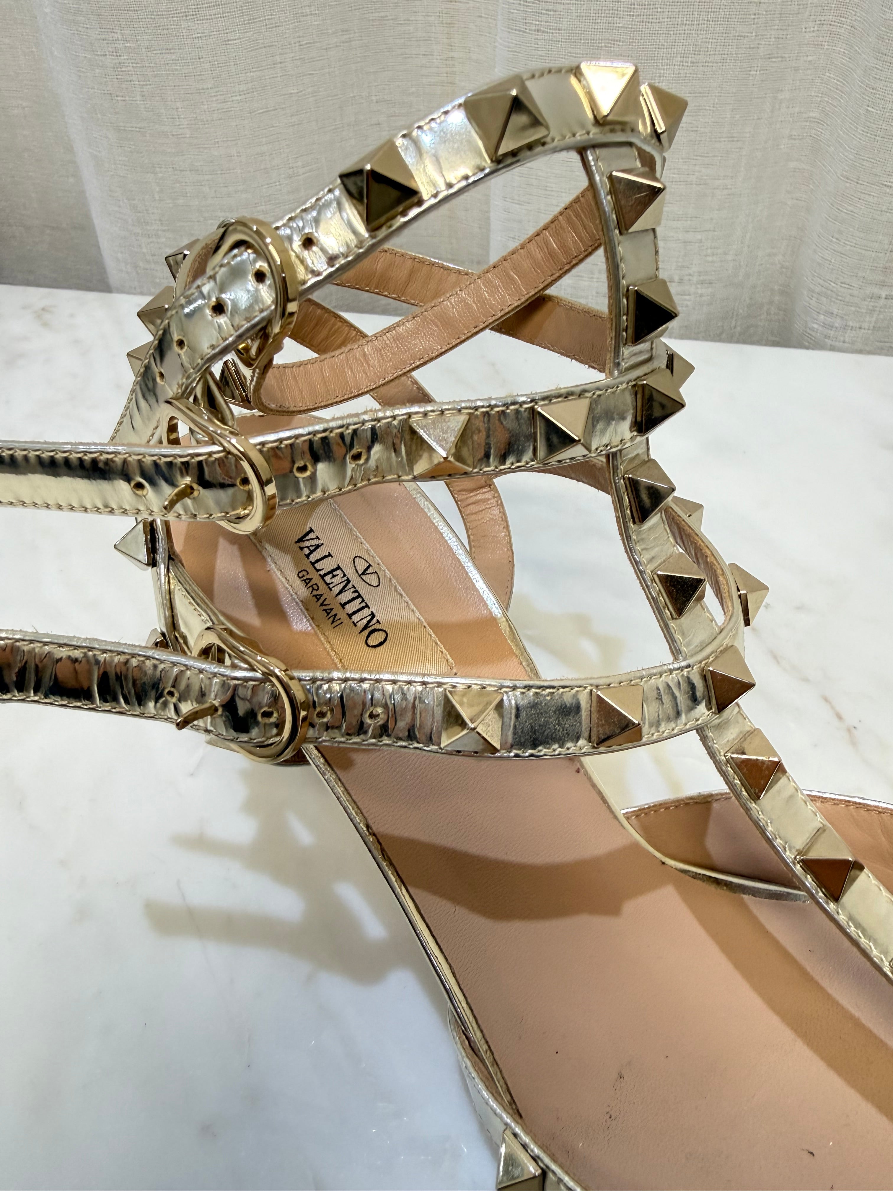 Valentino Gold Heels 39.5