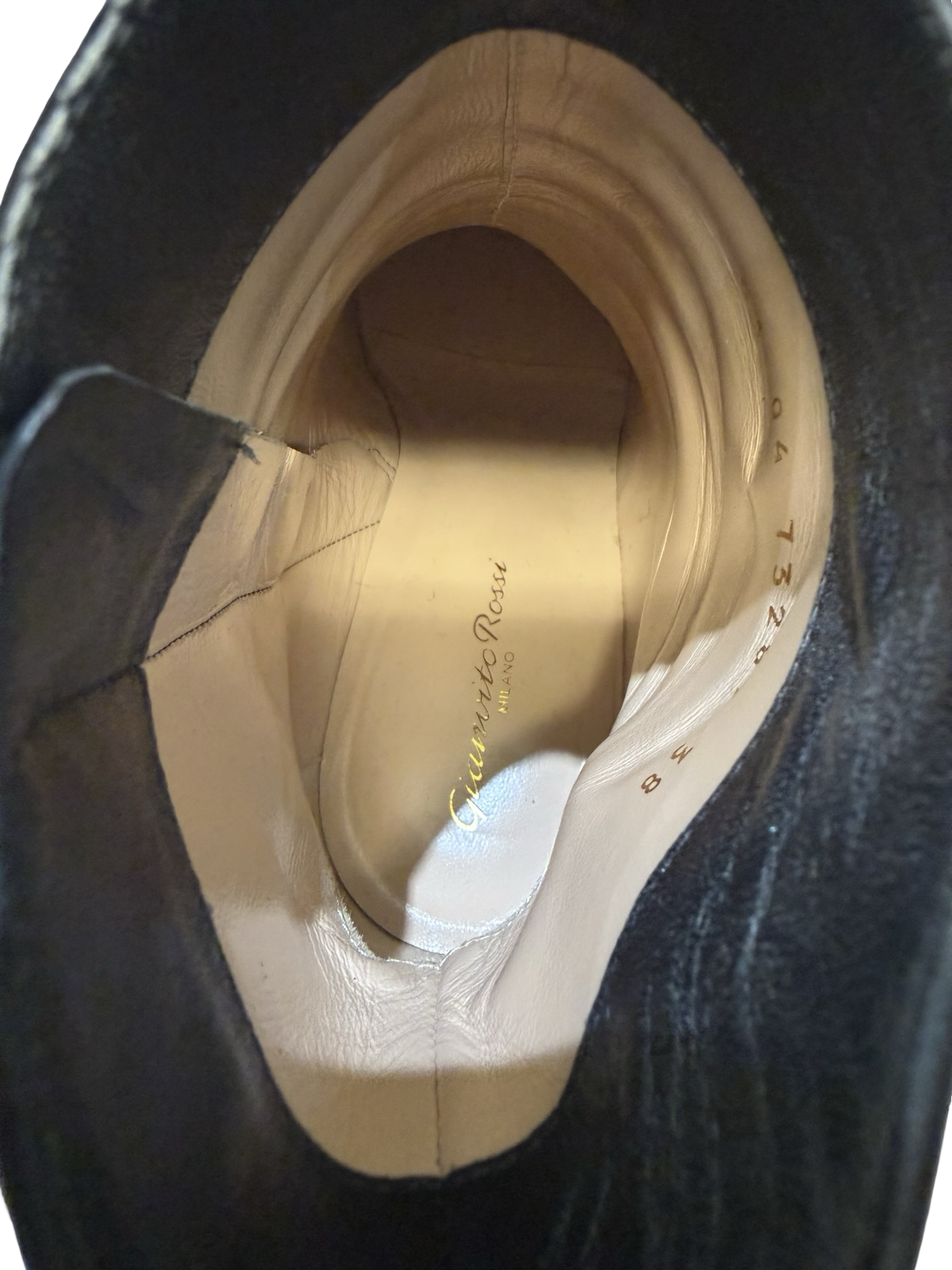 Gianovito Rossi Black Patent Heels 39