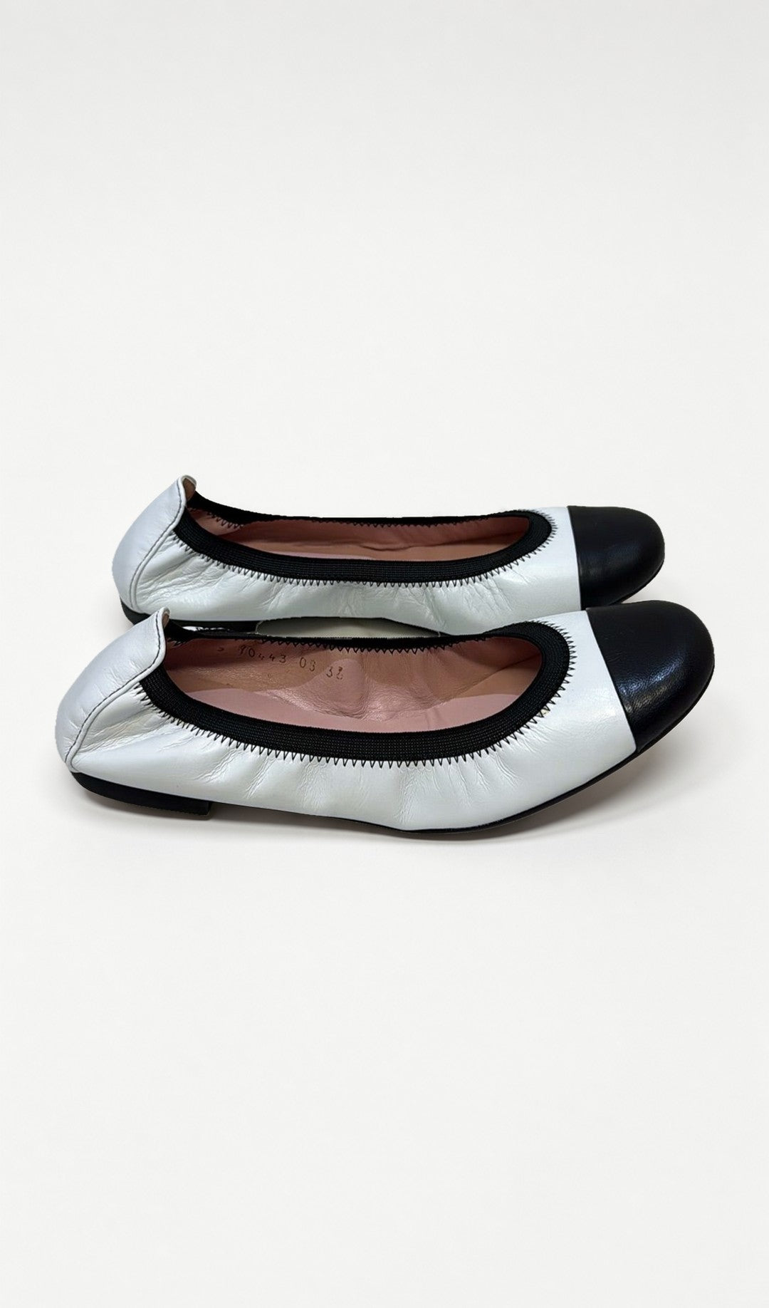 Pretty Ballerinas White Black Ballet Flats 36