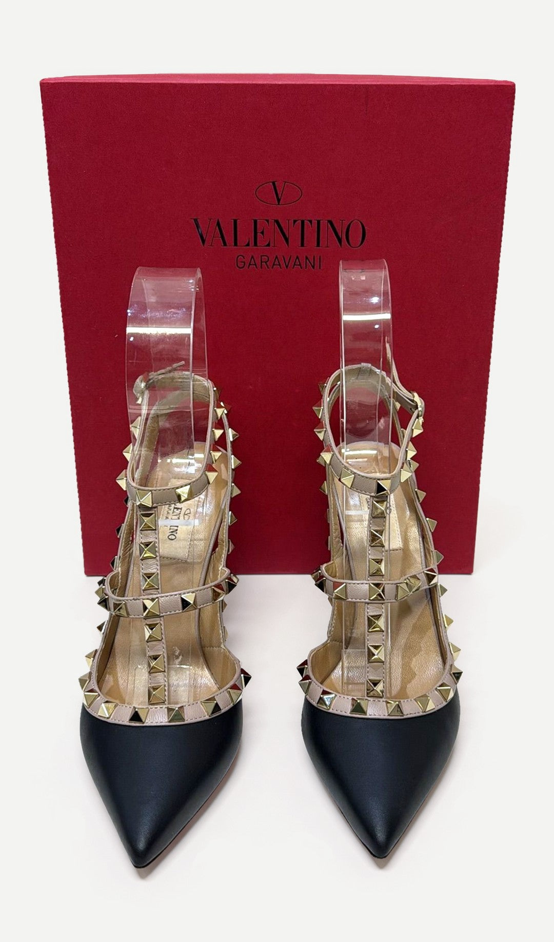 Valentino Garavani Black Nude Pumps 37