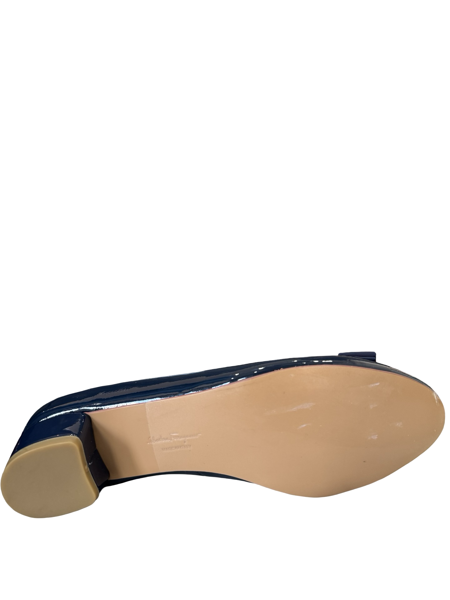 Ferragamo Navy Patent Pump 40 WDB