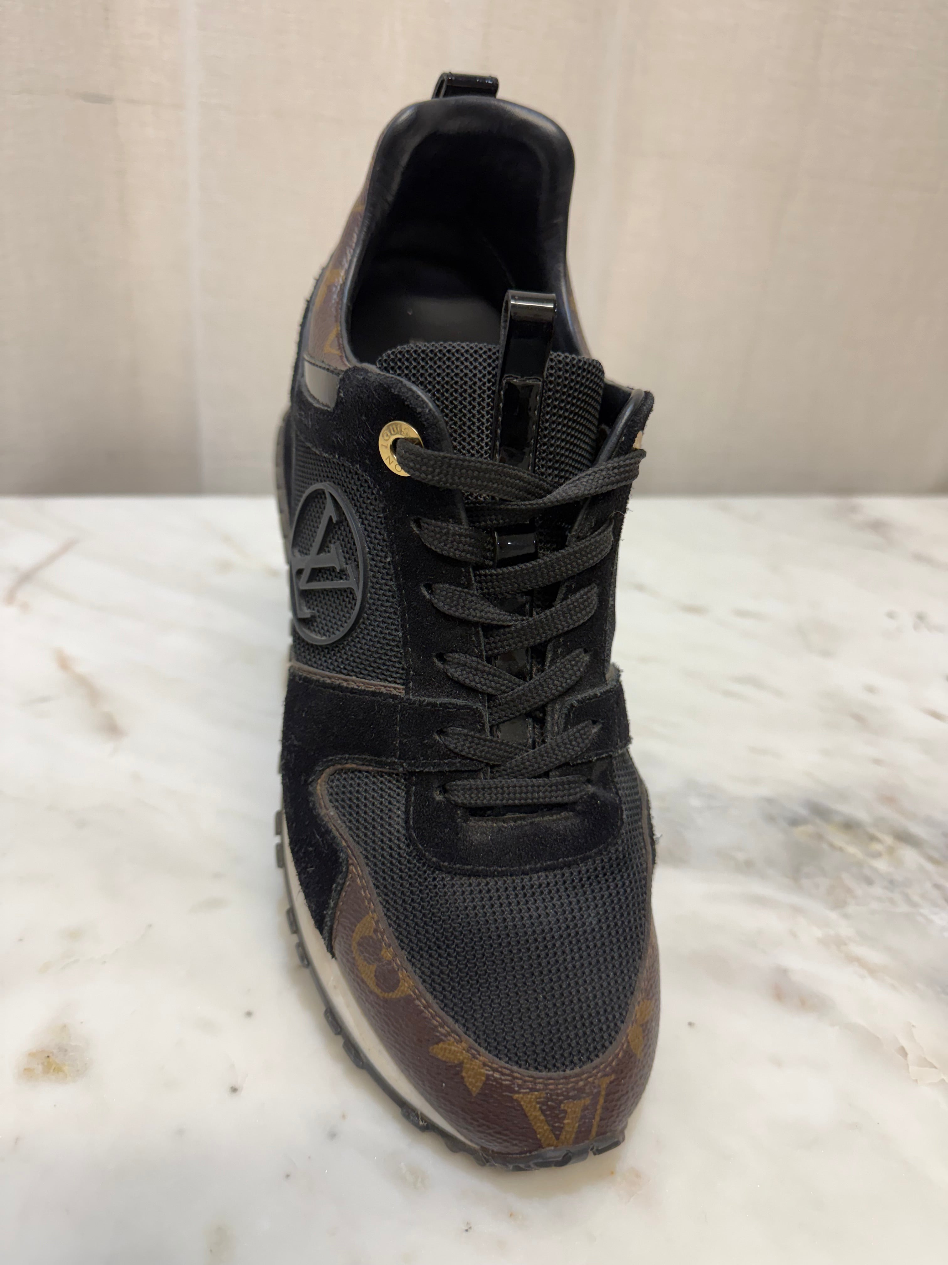 Louis Vuitton Black/Brown Sneakers 39