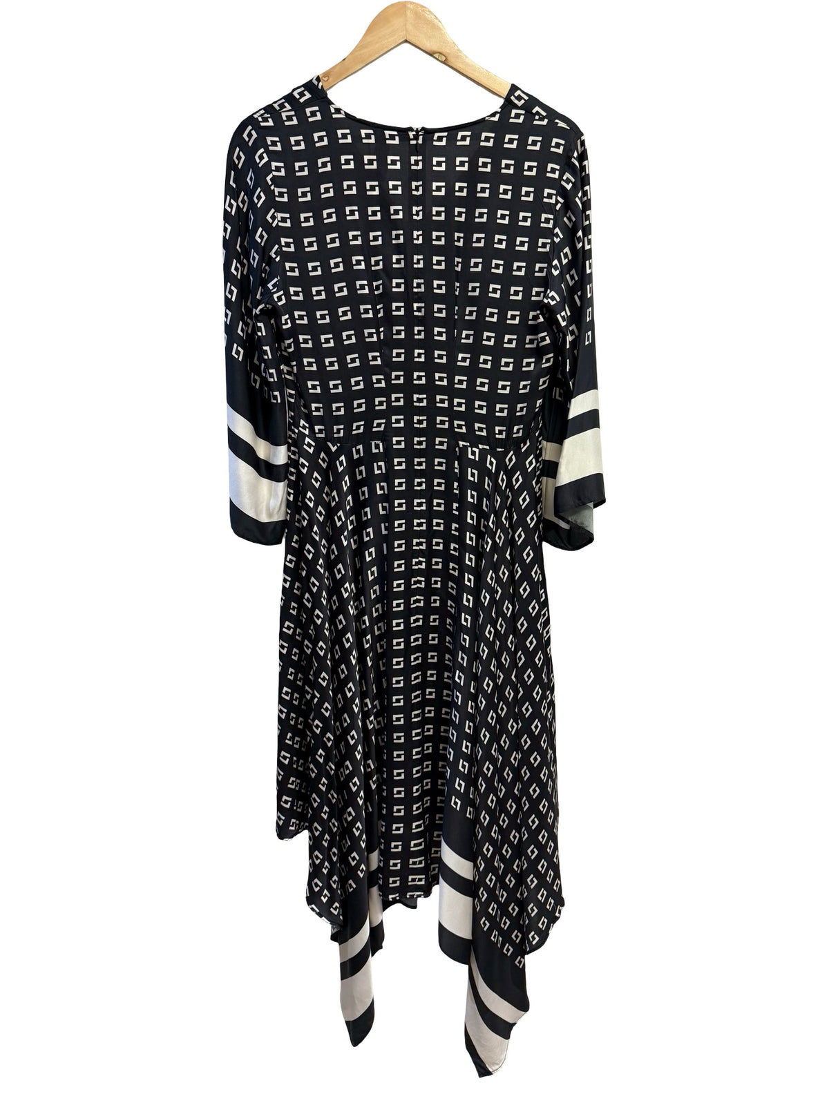 Commonry Black & Cream Dress 10