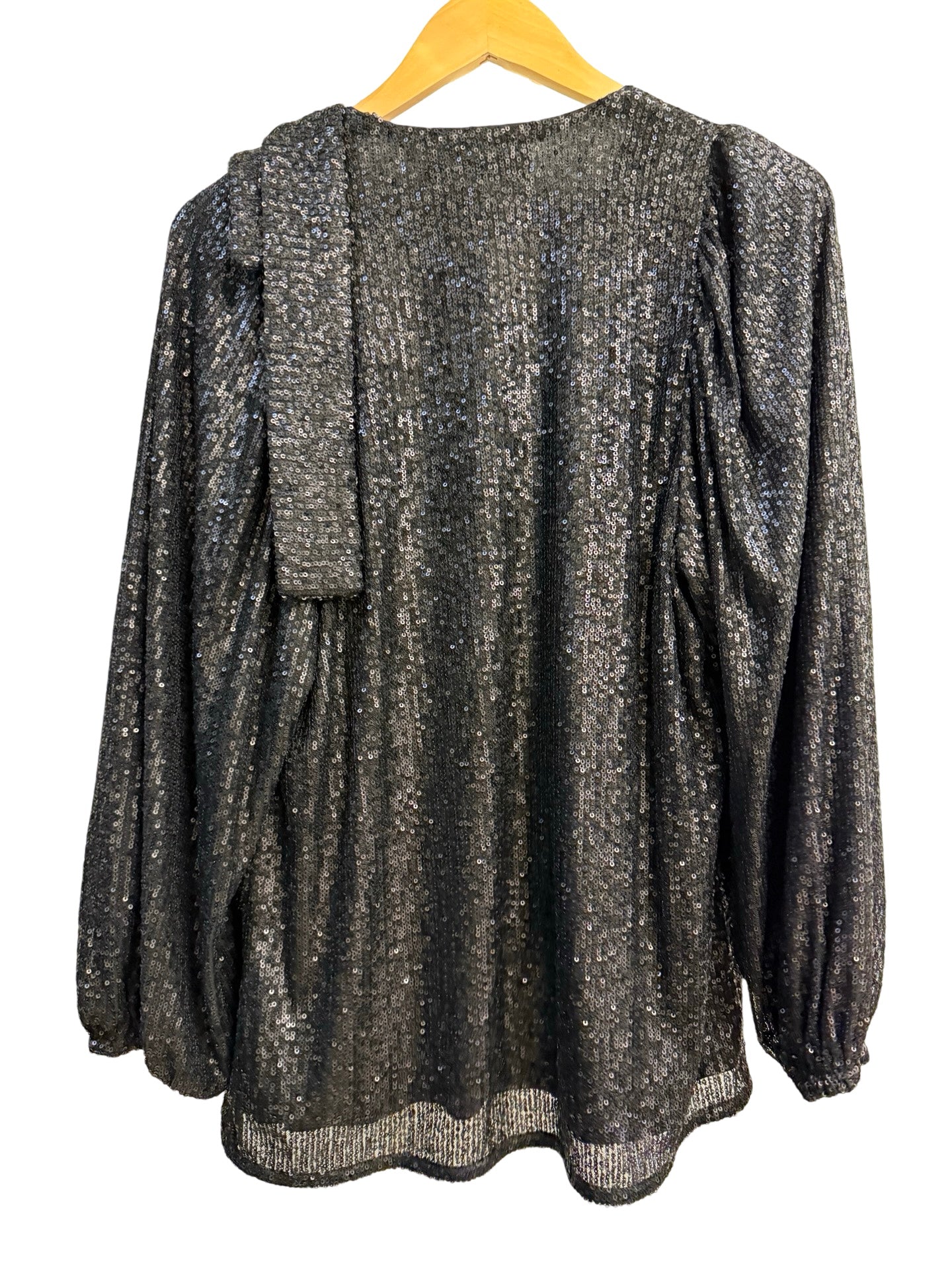 Decjuba Black Sequin Top S