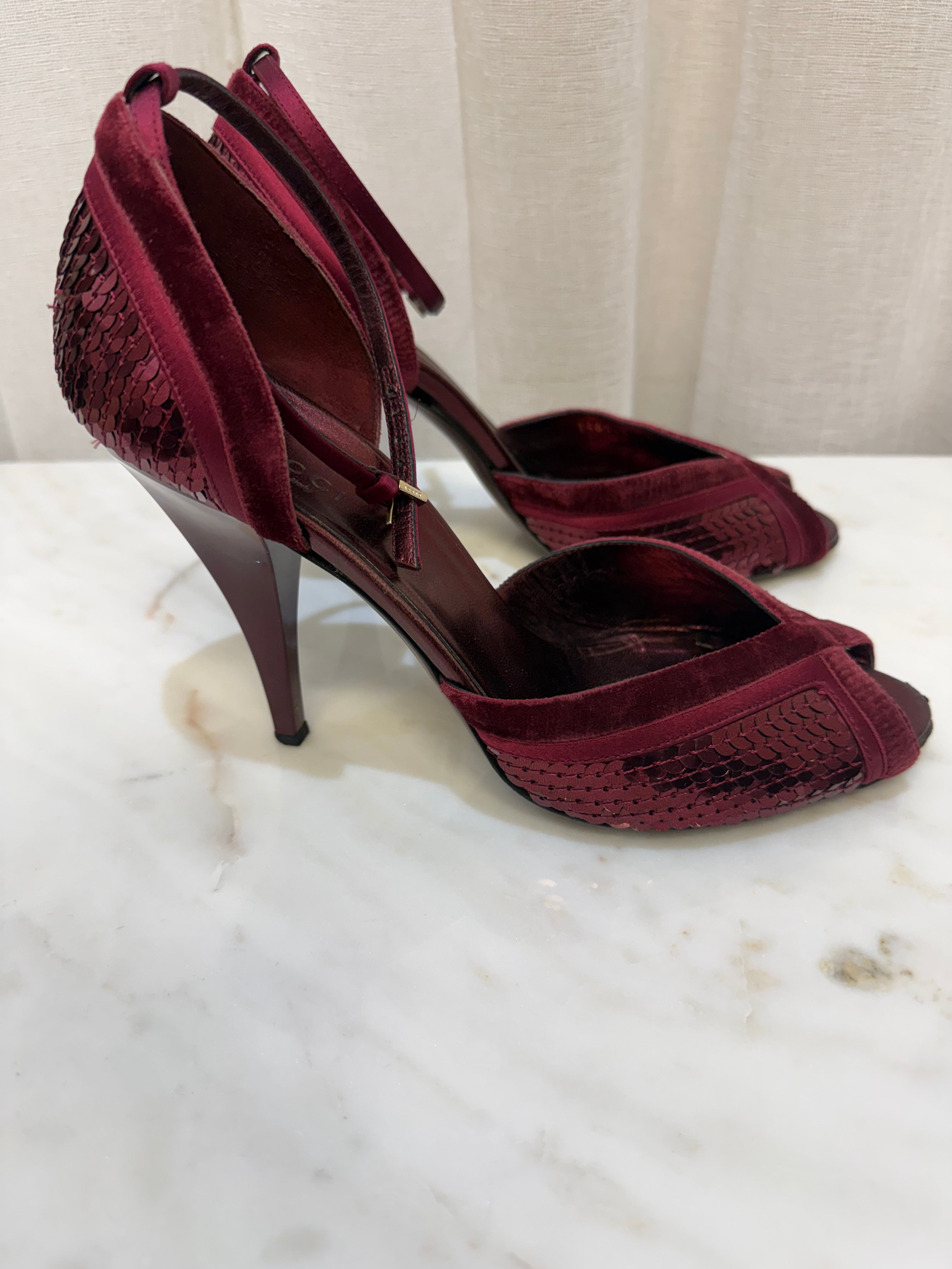 Gucci Red Heels 8B