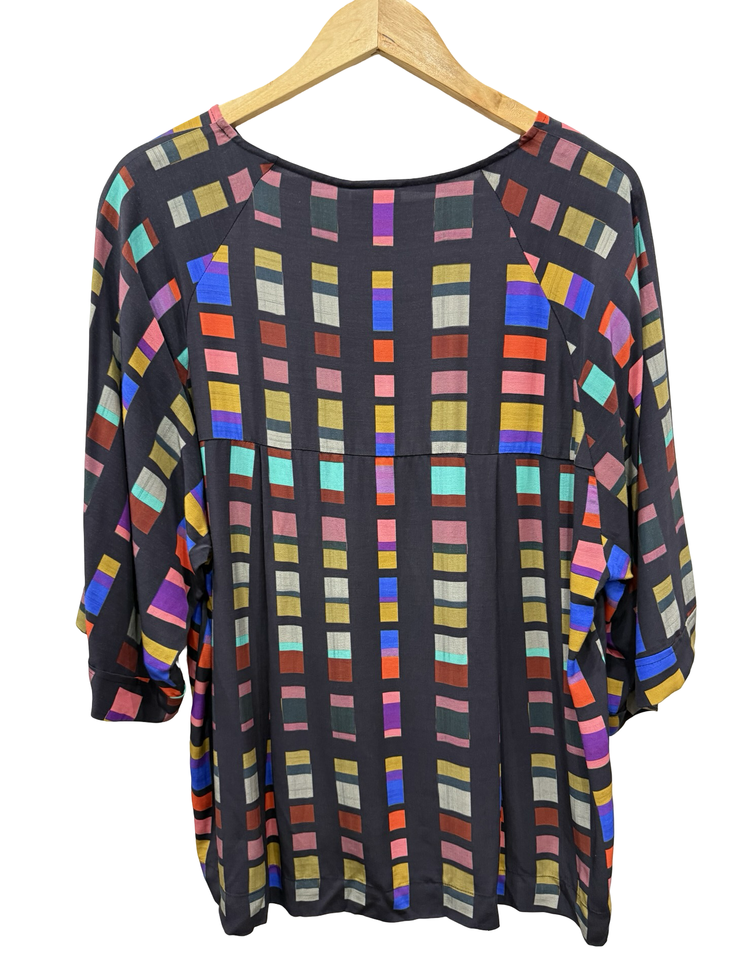 Elk MltClr Top 16 NWT