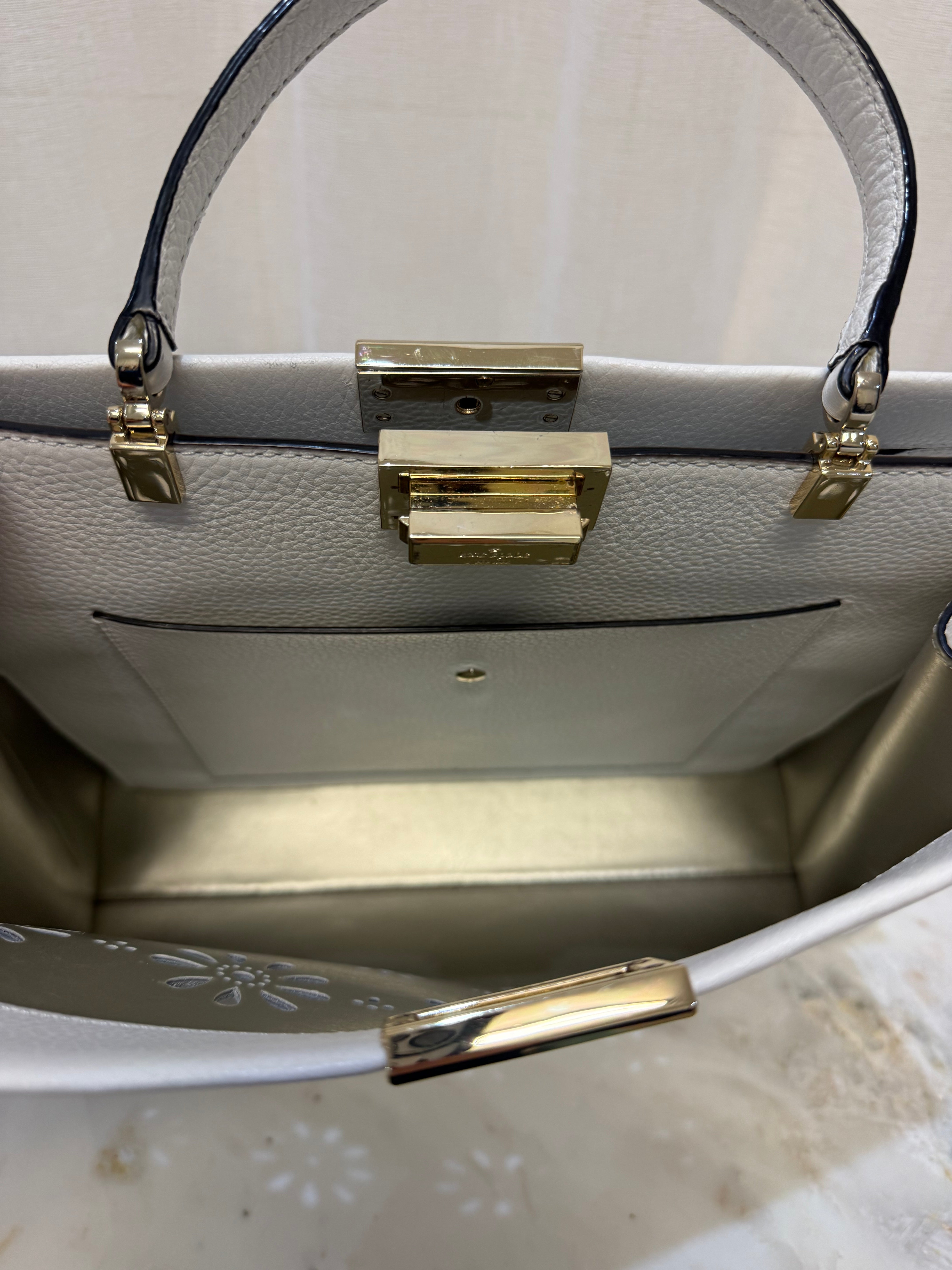 Kate Spade White Shoulder Bag WB