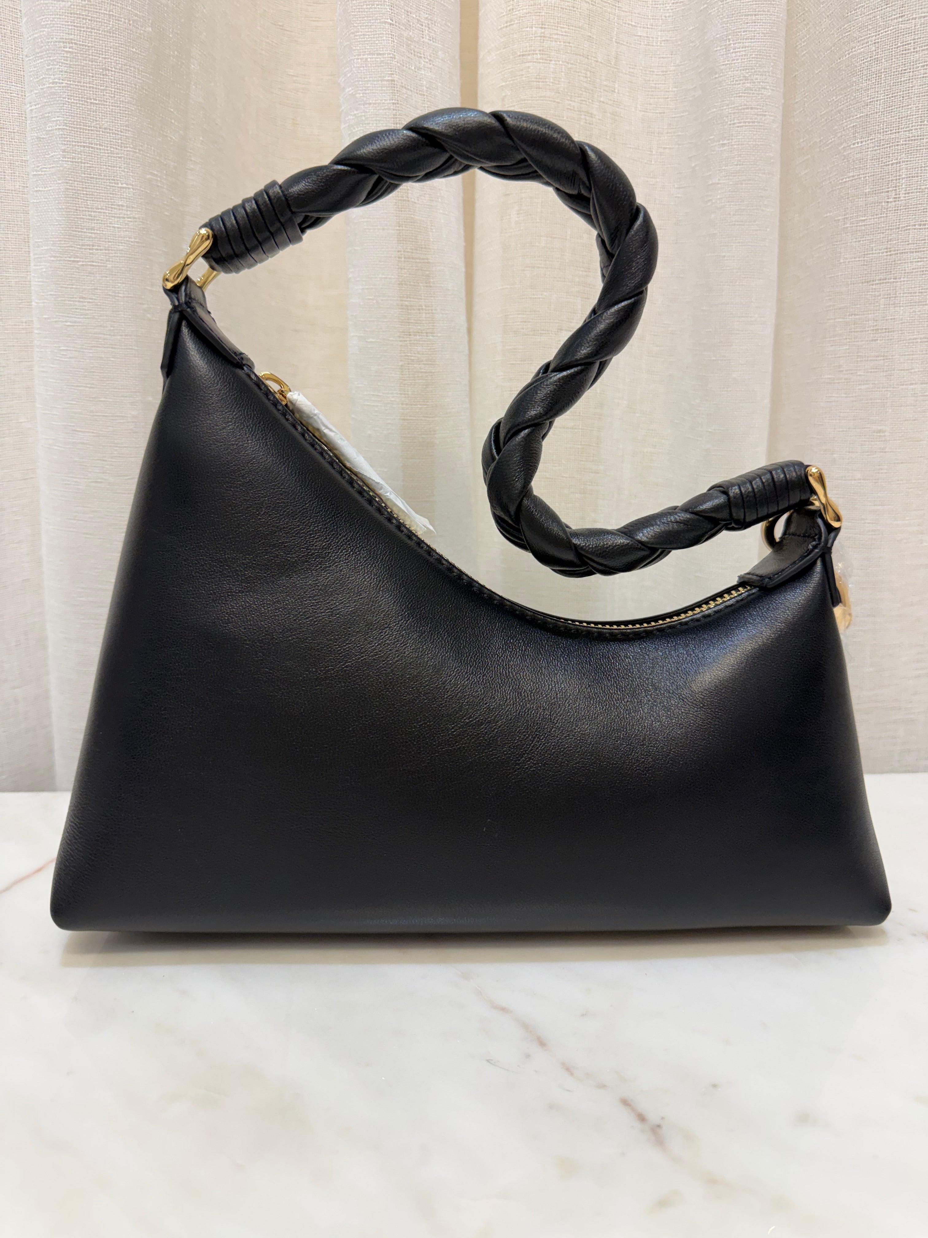 Aupen Black Handbag With Braided Strap