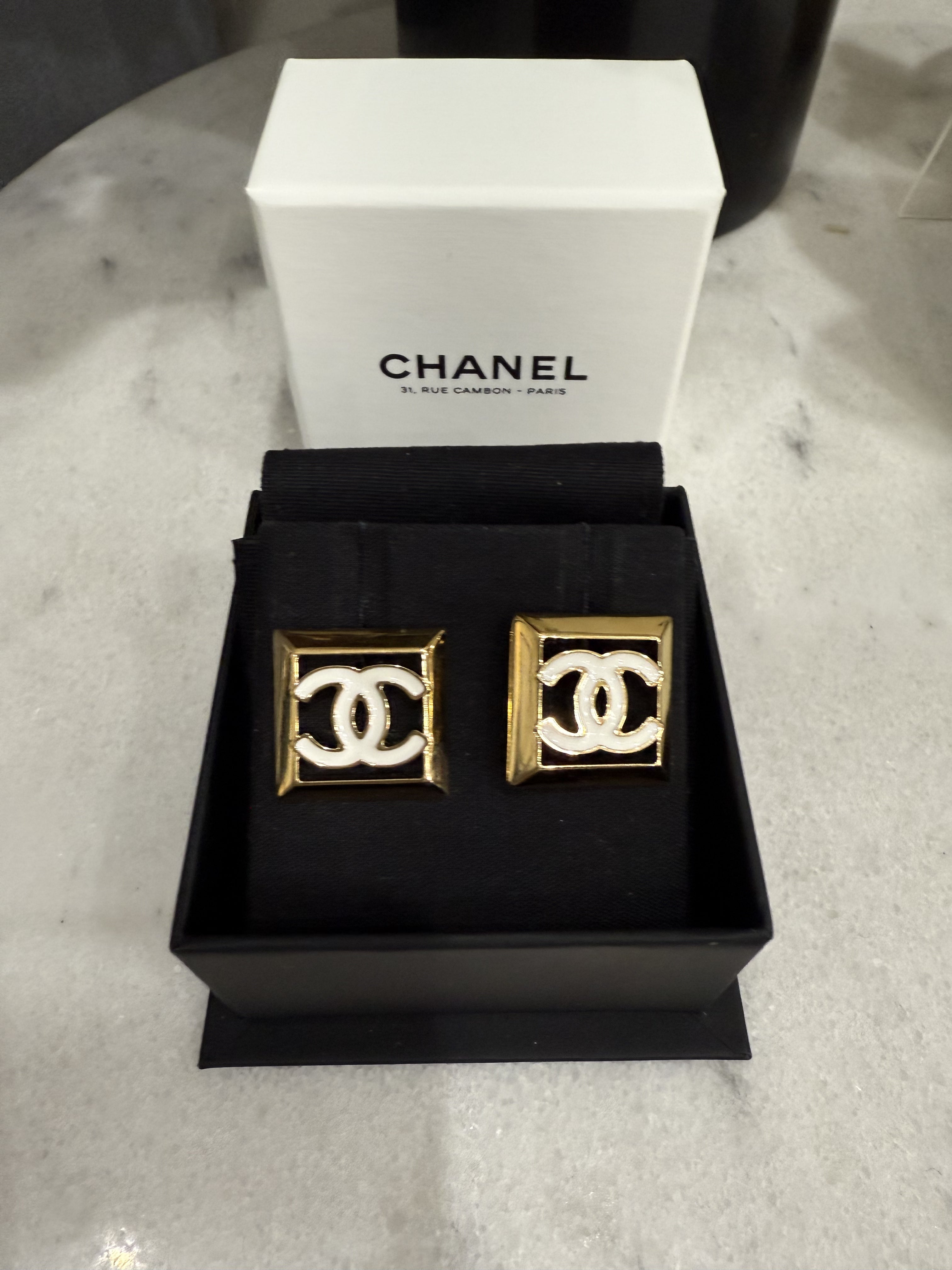 Chanel Gold Earrings w box